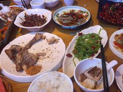 -隔壁老王·家常云南菜(花巷店)