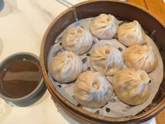 蟹粉小笼包-馋三尺蟹粉小笼(人民广场店)
