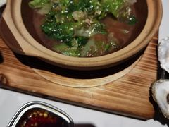 -蚝堡海鲜·威海菜·海肠捞饭·烧烤·亚洲吃蚝公司(幸福门店)