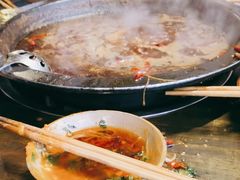 -黄潇洒老火锅(九眼桥宏济巷店)