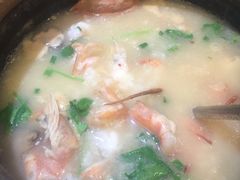 -粤盛海鲜平价店(洛溪食街店)