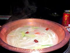 -锅说大脸毛肚重庆老火锅(佐阾店)