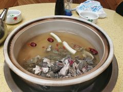 -东巴谷野生菌火锅餐厅
