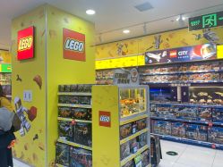 -玩具反斗城(正大广场店)