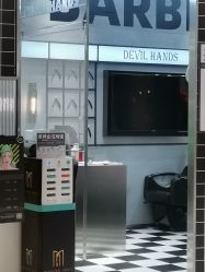 -Devilhands Barbershop男士理容店