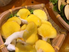 -民食香·腊排骨野生菌美食(木府店)