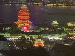 -东方豪景花园酒店·怡景旋转餐厅
