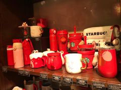 零售区-星巴克(广州淘金路店)