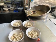 -何老二卤汁凉粉