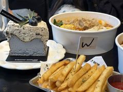 -W COLLECTIVE  DESSERT SHOP