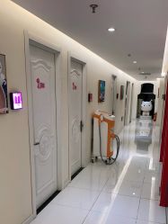 点击看大图 -咪咪比基尼脱毛专业店