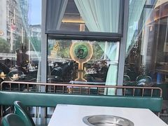 -忘情水鱼头·鲜鱼火锅(滨江中路店)