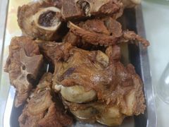 -荣吉招牌自助骨头锅(顾乡店)