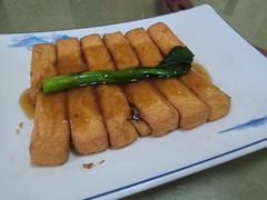 霸王鲜汁豆腐-肥仔烧排骨山庄