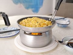 蟹黄炒蟹腿-丁老爷子苏香圆