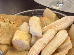 -普朗姆生蚝牛排馆 The Plump Oyster(成都摩方购物中心店)