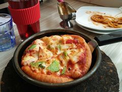 -必胜客(武汉欢乐谷店)