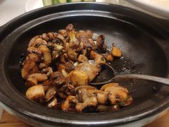 -万龙洲海鲜(南新仓店)