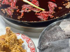 -铜元老码头鳝鱼火锅