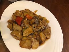 -盛彼得温泉度假酒店