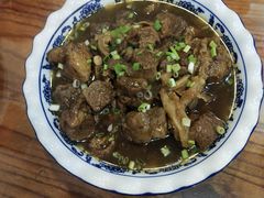 牛腩炖蹄筋-广迎居老正兴菜馆