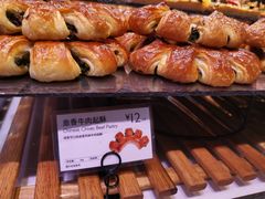 -巴黎贝甜(大宁国际商业广场店)