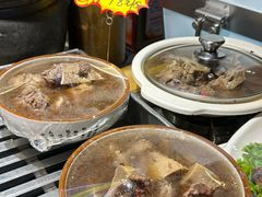 -乔家小院•非遗驴肉•本地小海鲜(滨河路店)
