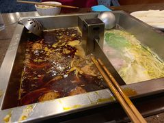 鸳鸯锅-春怡火锅(滨江路上段店)