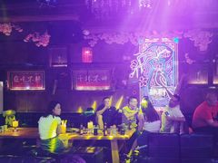 -喜鹊音乐酒馆(西街店)