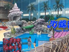 -青岛东方影都融创水世界