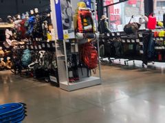 -迪卡侬(西华店)