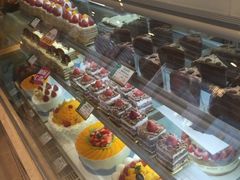 -好利来(国际能源店)