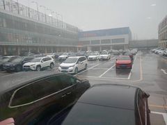 -健龙森俱乐部·游泳·健身·羽毛球综合体育馆