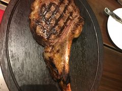 -恰餐厅及酒吧 CHAR Bar & Grill (北京丽都皇冠假日店)
