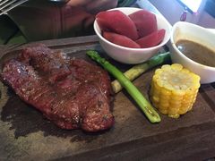 -食间牛排(湖西路店)