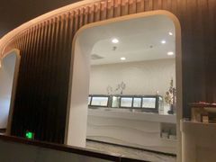 -亚洲国际大酒店·云顶阁旋转自助餐厅