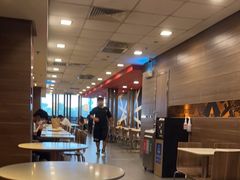 -麦当劳(南京南站站外店)
