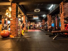 -GYMPLUS私教健身会馆(大悦城店)