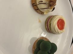 -圣丰索菲特·2 On 988 Café 自助餐厅