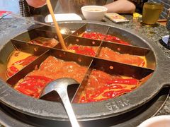 -井格重庆火锅(临平银泰城店)