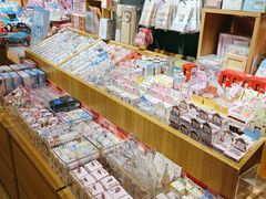 -九木杂物社(东方新天地店)