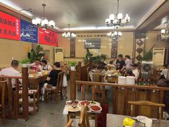 -山城年华老火锅(玉林店)