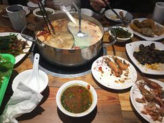 -蒙肥羊·酸汤潮牛·鲜牛肉火锅烤肉自助(岗顶店)