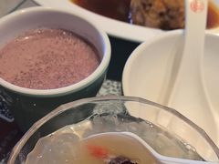 冰糖银耳莲子羹-老济南·地道济南菜(大明湖店)