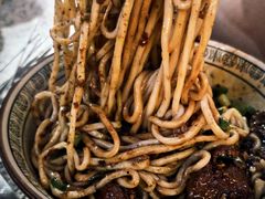 -鲁建明成都担担面
