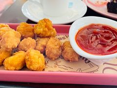 -深圳富苑皇冠假日套房酒店
