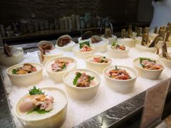 -雍和会海鲜姿造自助(湖东路店)