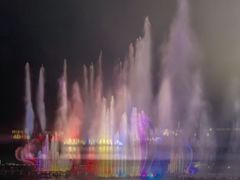 -东港音乐喷泉广场