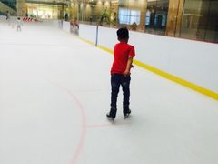 -陈露国际冰上中心(天津嘉里汇店)