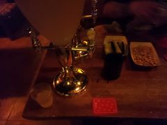 -Helens海伦司小酒馆(上海疁城新天地店)